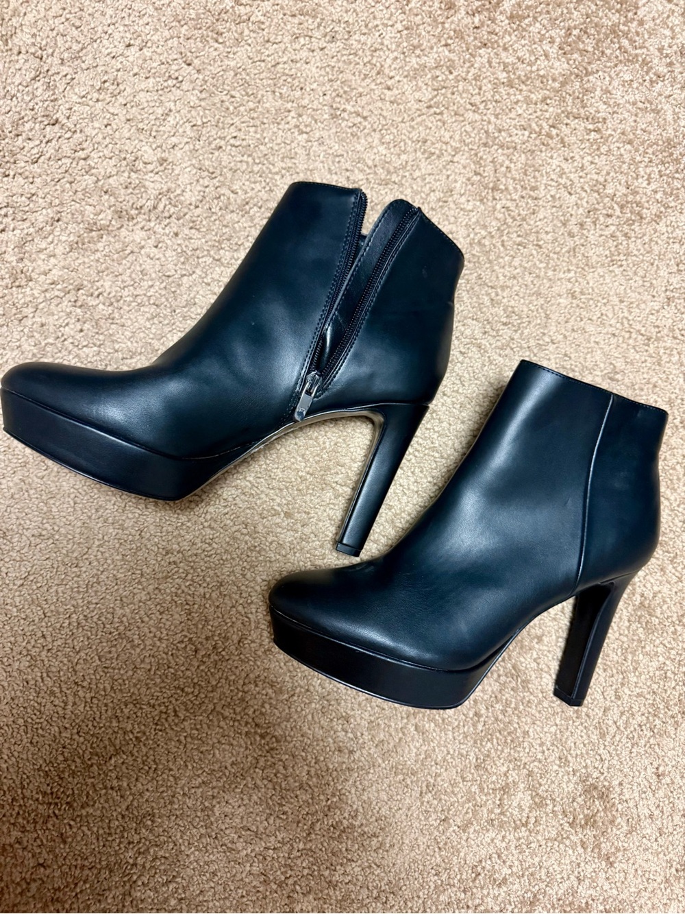 Nine West Black Leather Platform Ankle Booties
